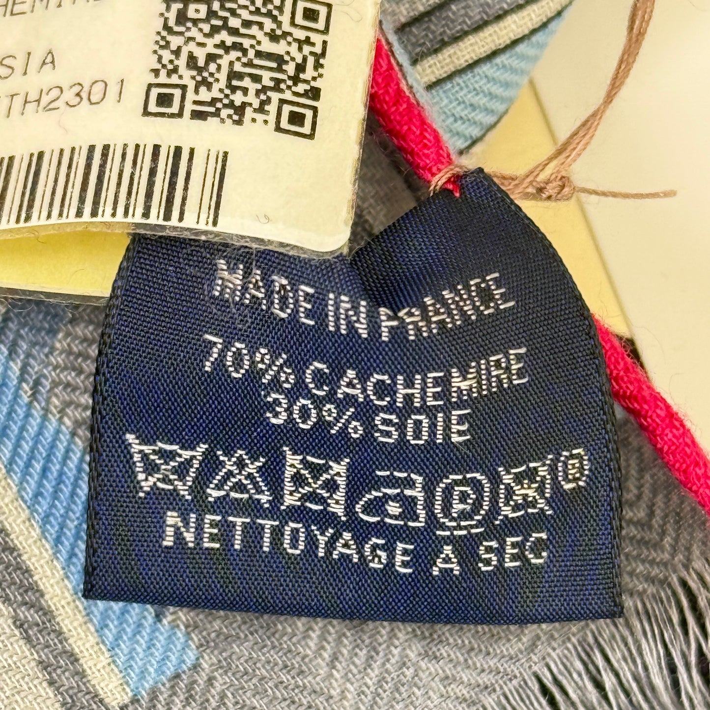 鑑定済み【 新品未使用 】エルメス レクタングル 《 エ グリ グリ 》 ネイビー ブルー ピンク カシシル ストール チャーム柄