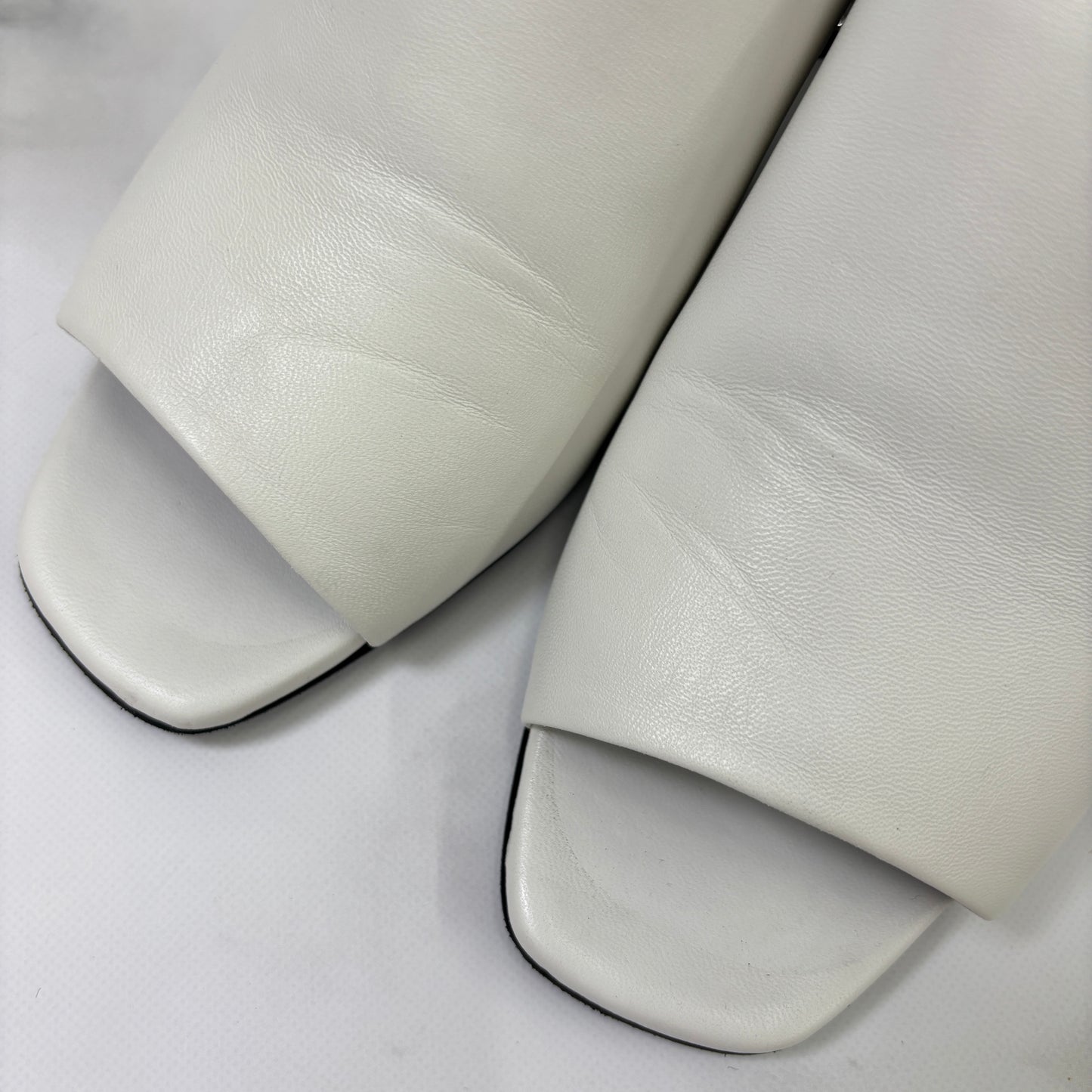【 鑑定済み 】エルメス 《 グロッシー 》 60 37 24cm程度 ホワイト サンダル シェーヌダンクル モチーフ ヒール
