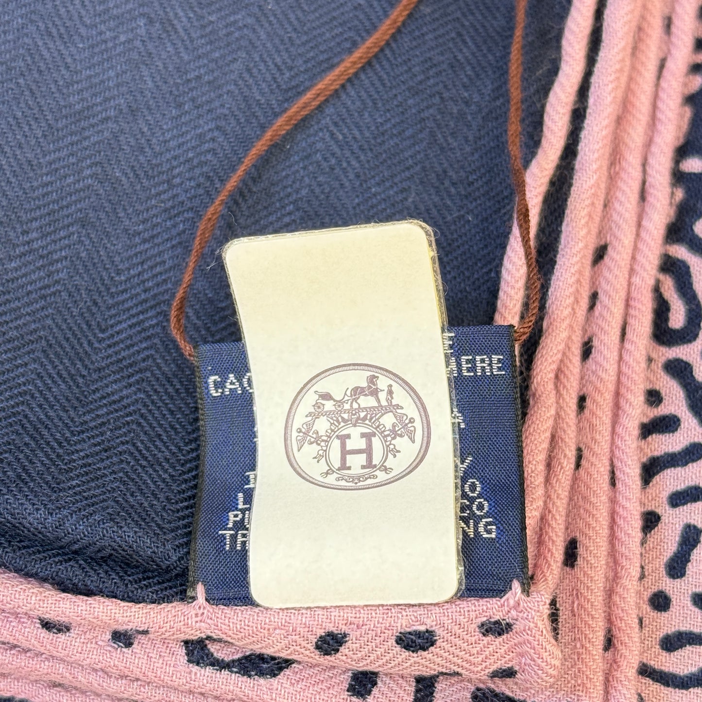 鑑定済み【 新品未使用 】エルメス カレジェアン 140 《 クレール ドゥ リュンヌ 》 月光 ネイビー ピンク カシシル ストール ショール