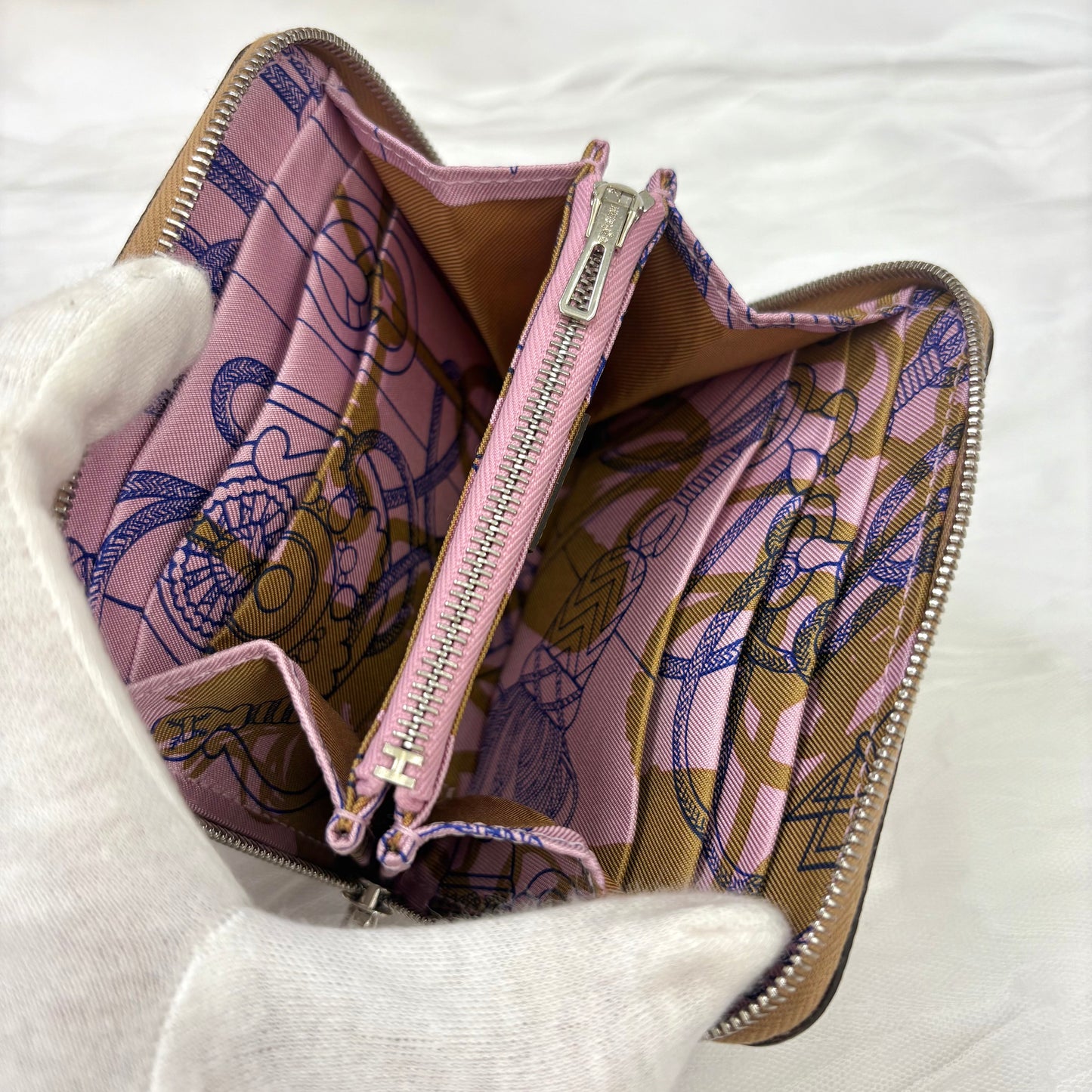 鑑定済み【 美品 】エルメス 《 シルクインコンパクト 》 エプソン チャイ ブラウン ピンク ブルー ブラウン シルバー金具 コインケース U刻印