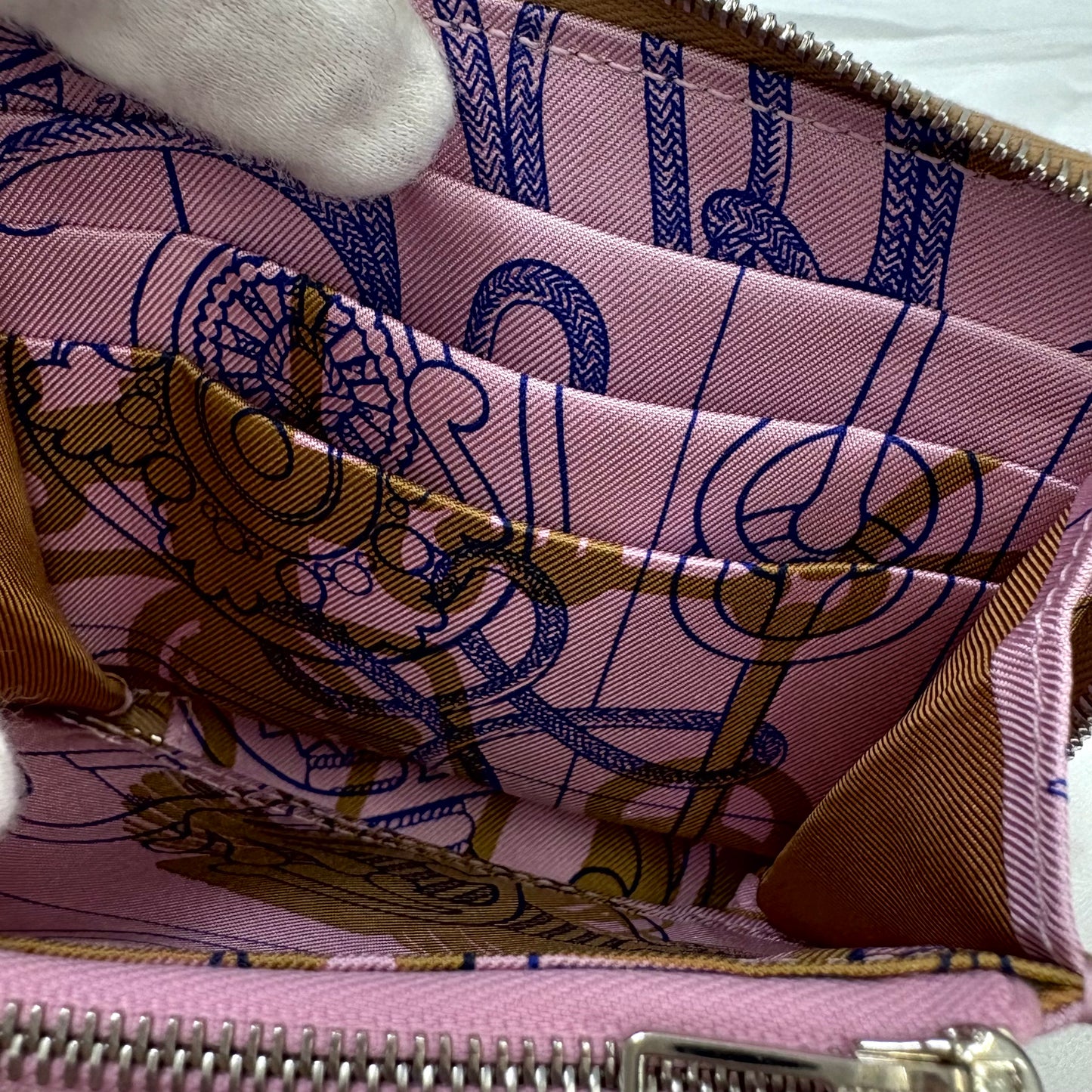 鑑定済み【 美品 】エルメス 《 シルクインコンパクト 》 エプソン チャイ ブラウン ピンク ブルー ブラウン シルバー金具 コインケース U刻印