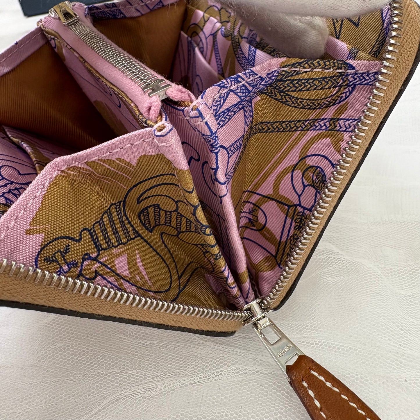 鑑定済み【 美品 】エルメス 《 シルクインコンパクト 》 エプソン チャイ ブラウン ピンク ブルー ブラウン シルバー金具 コインケース U刻印