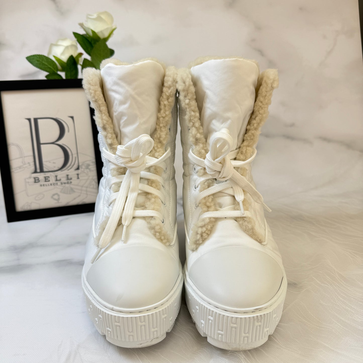 鑑定済み【 美品 】エルメス 《 フレッシュ 》 38 ( 24.5程度 ) ホワイト パラシュートファブリック ボア ブーツ セリエモチーフ