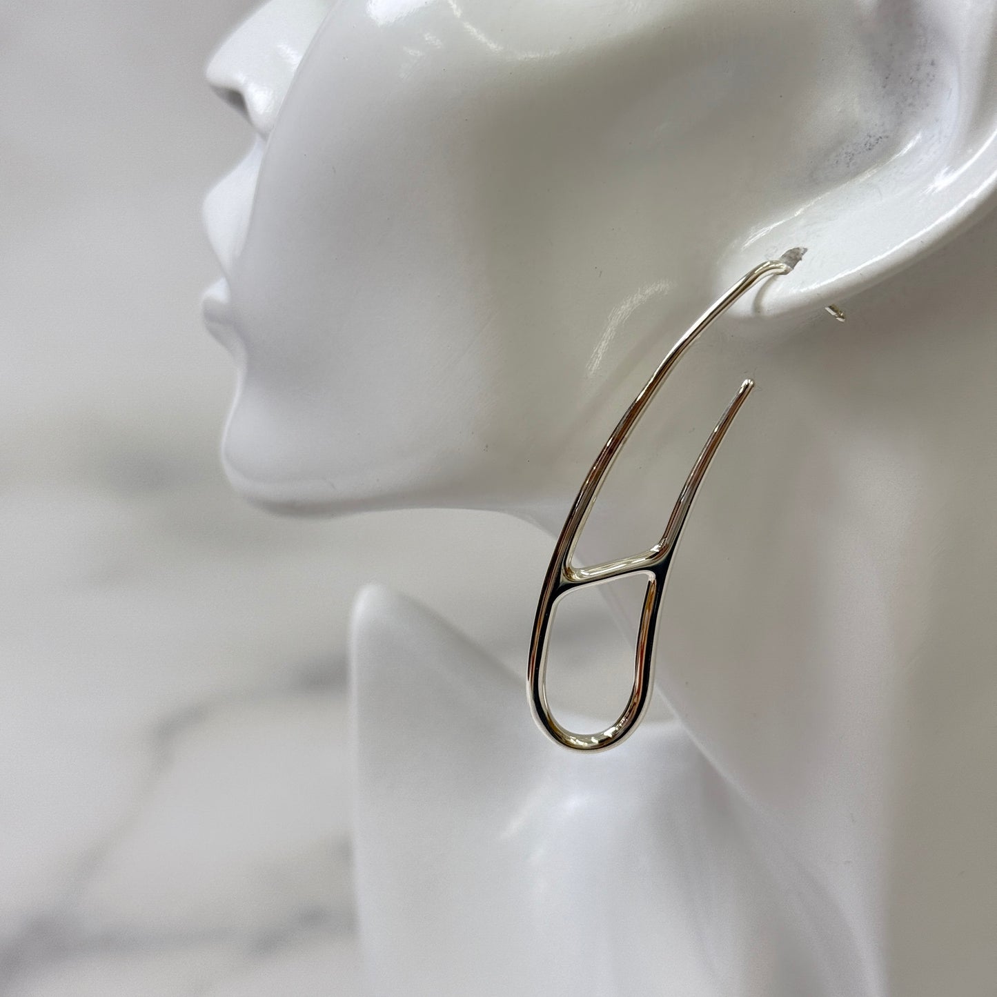 鑑定済み【 美品 】エルメス 《 シェーヌダンクル ツイスト 》 シルバー Ag925 ピアス パンク