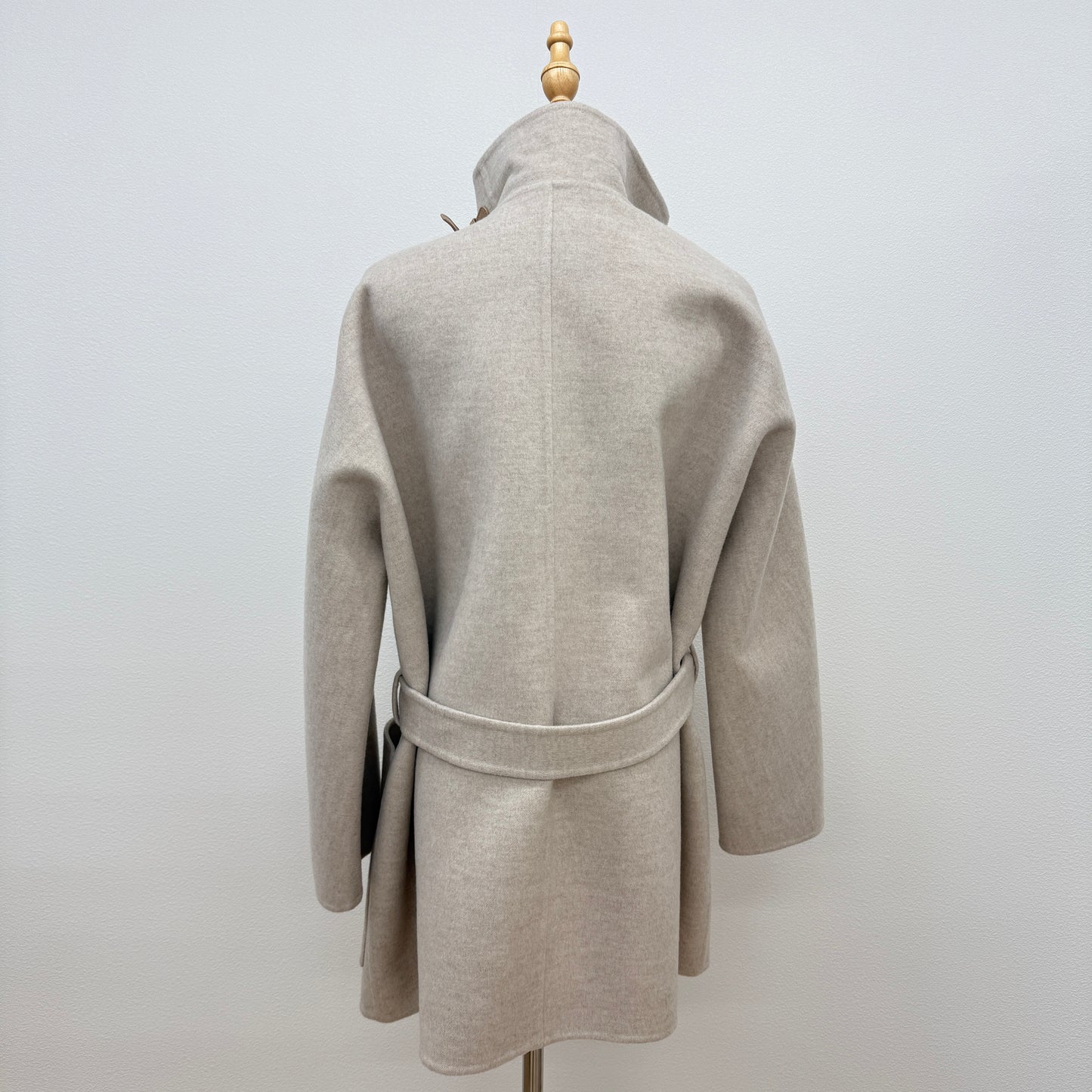 鑑定済み【 美品 】エルメス カシミアコート 34 ( 5号程度 ) 4H0104DB ベージュ ナチュラル カシミア ベルト付き アウター セリエボタン