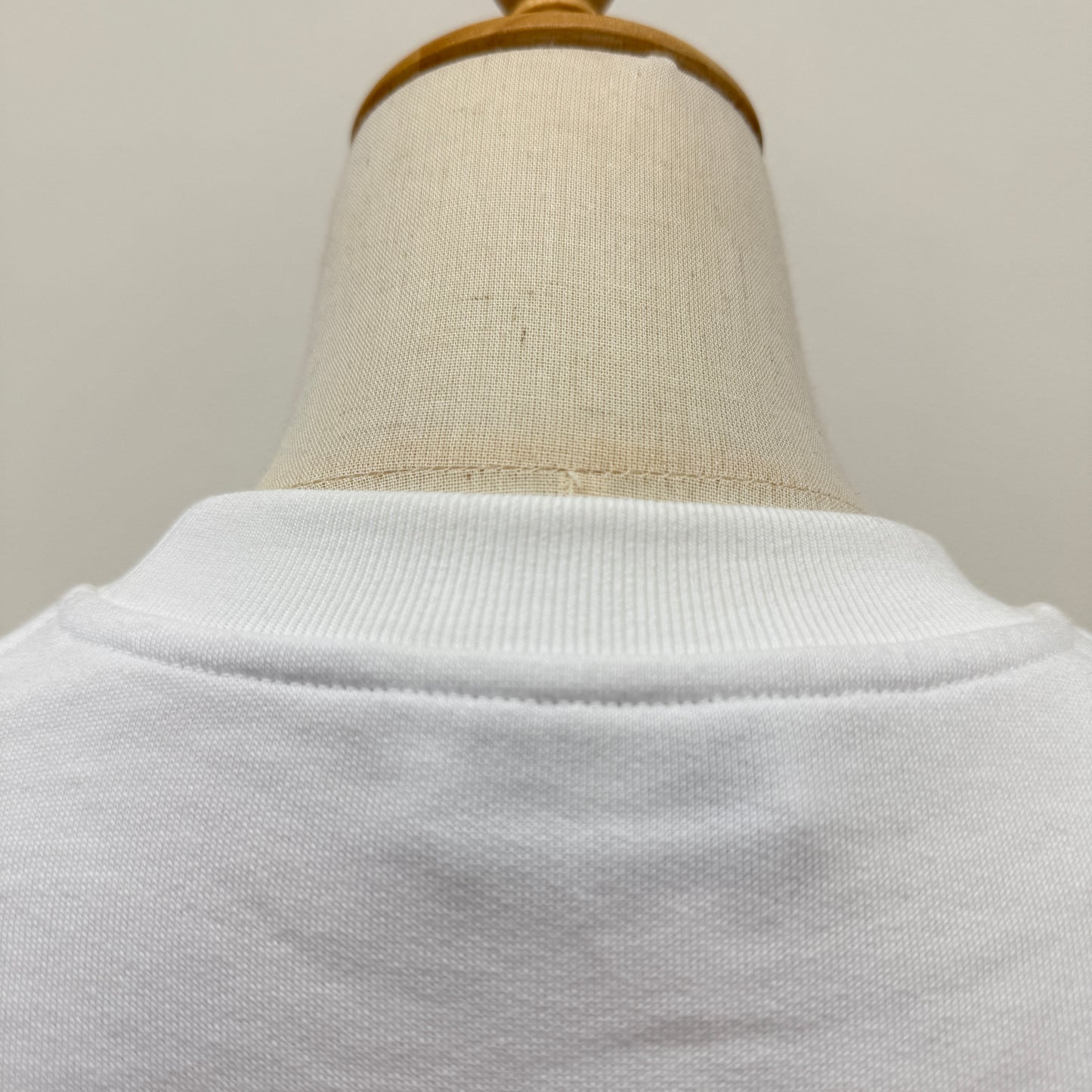 鑑定済み【 美品】エルメス  《 サプライズ ボックス 》XS ホワイト オレンジ コットン メンズ トレーナー 2024 SS 春夏