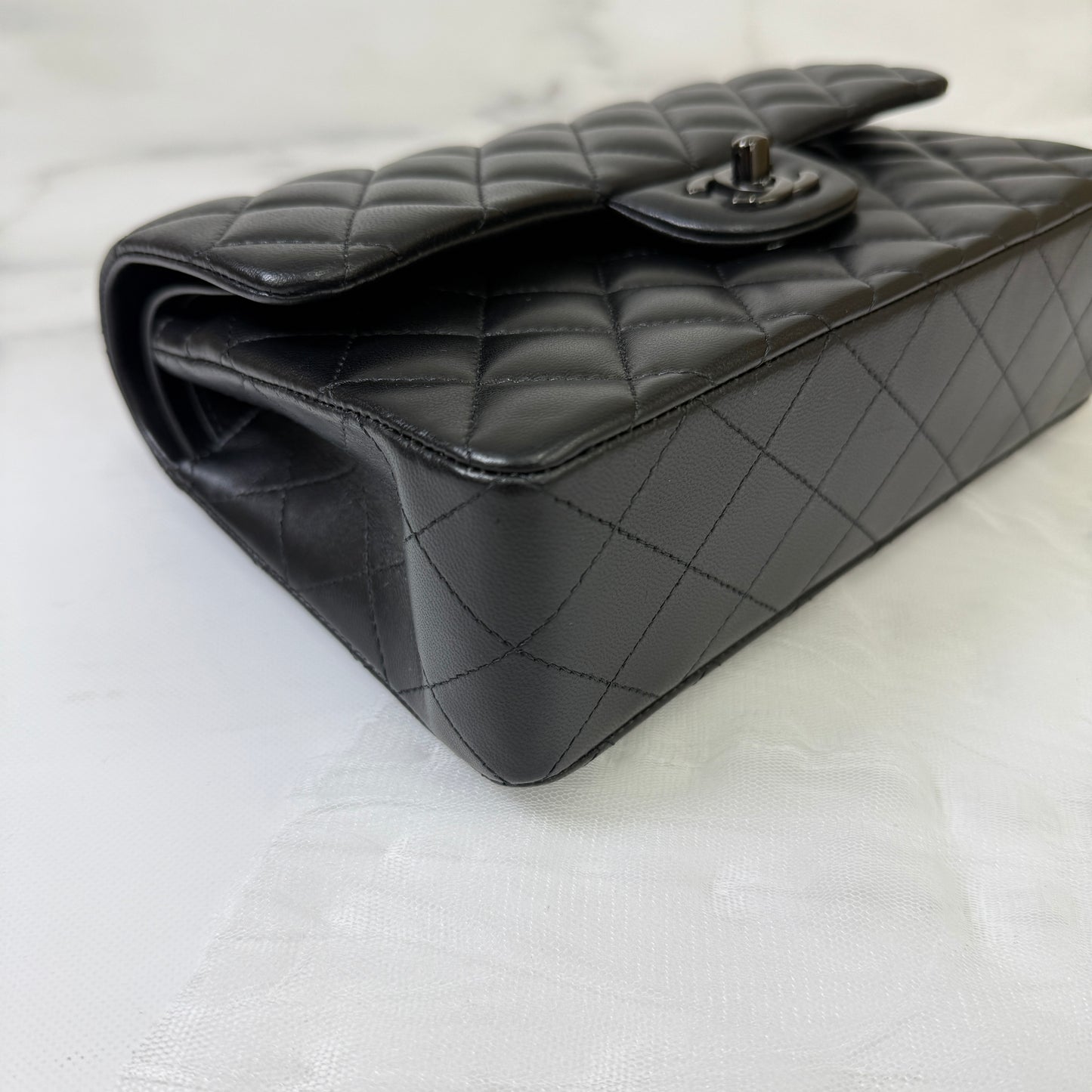【 鑑定済み 】シャネル 《 マトラッセ 》23 ソー ブラック シルバー金具 チェーンショルダーバッグ ココマーク