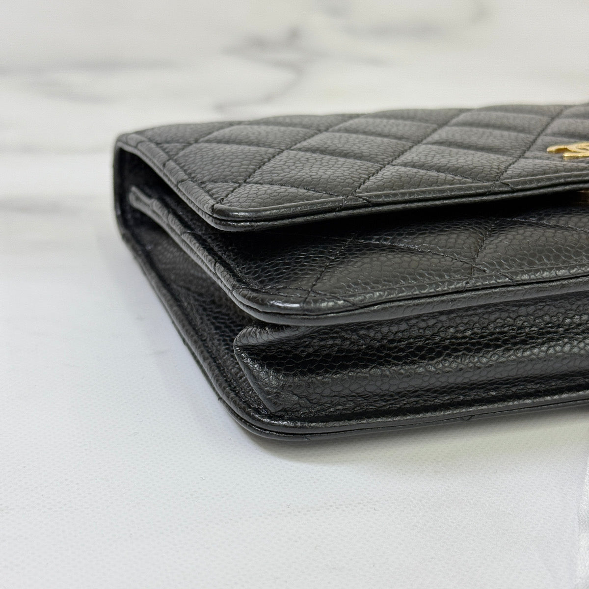 鑑定済み【 美品 】シャネル マトラッセチェーンウォレット ブラック ゴールド金具 キャビアスキン ココマーク 財布 バッグ