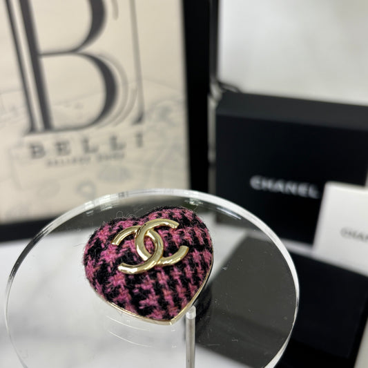鑑定済み【 美品 】 シャネル ブローチ ブラック ピンク ゴールド ツイード ハート