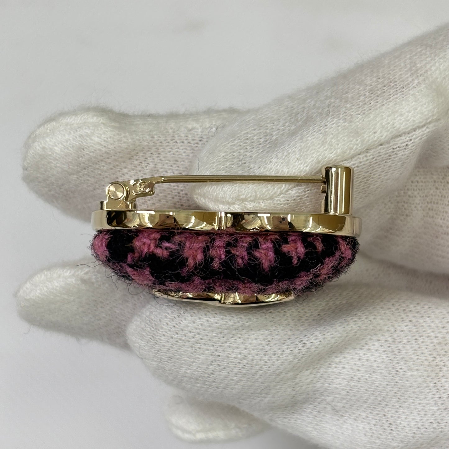 鑑定済み【 美品 】 シャネル ブローチ ブラック ピンク ゴールド ツイード ハート