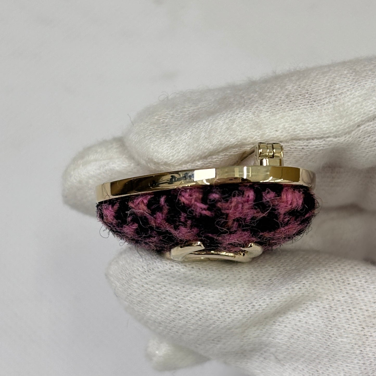 鑑定済み【 美品 】 シャネル ブローチ ブラック ピンク ゴールド ツイード ハート
