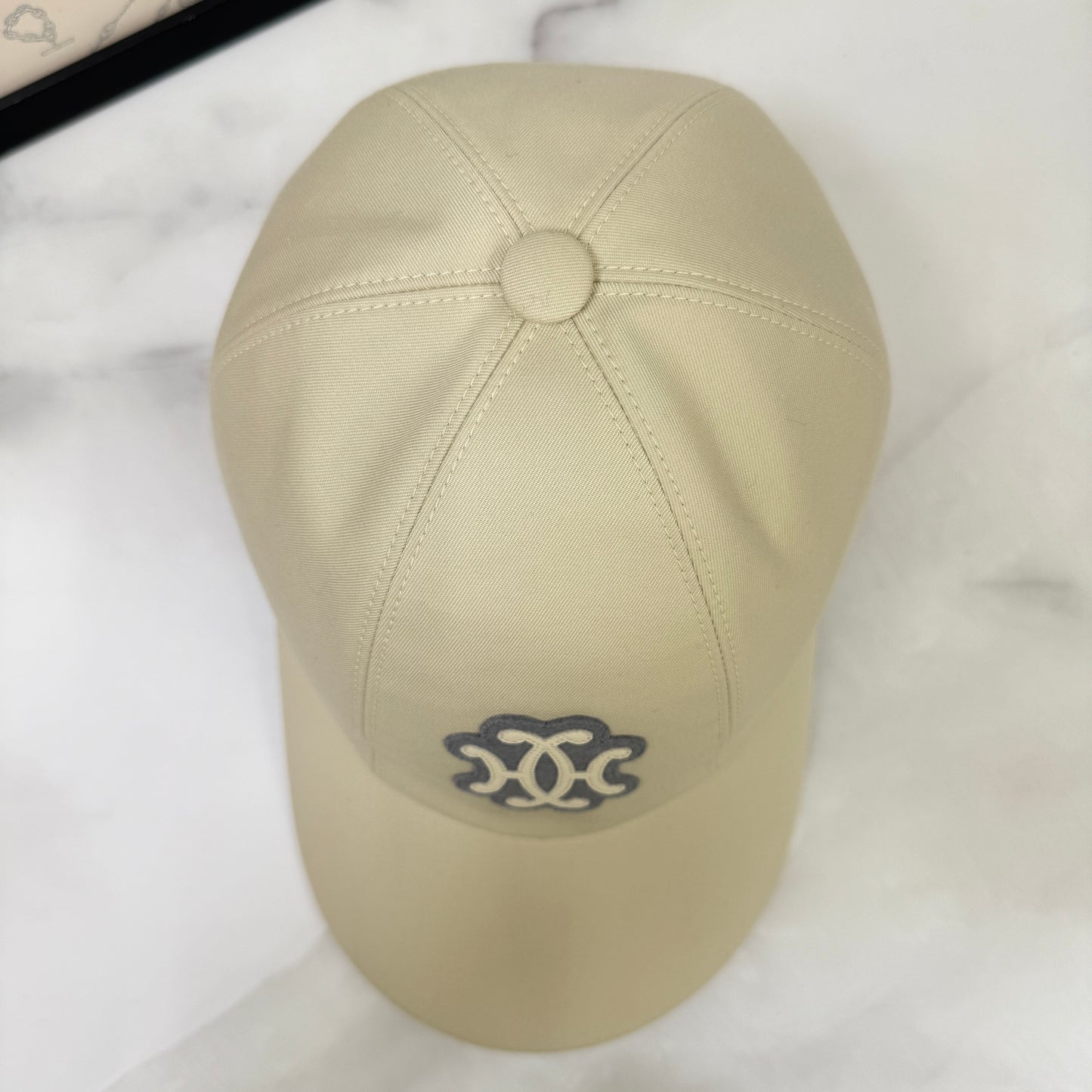 鑑定済み【 美品 】エルメス 《 セレナ 》 59 ベージュ グレー シルバー金具 コットン シルク キャスケット キャップ Hリフト