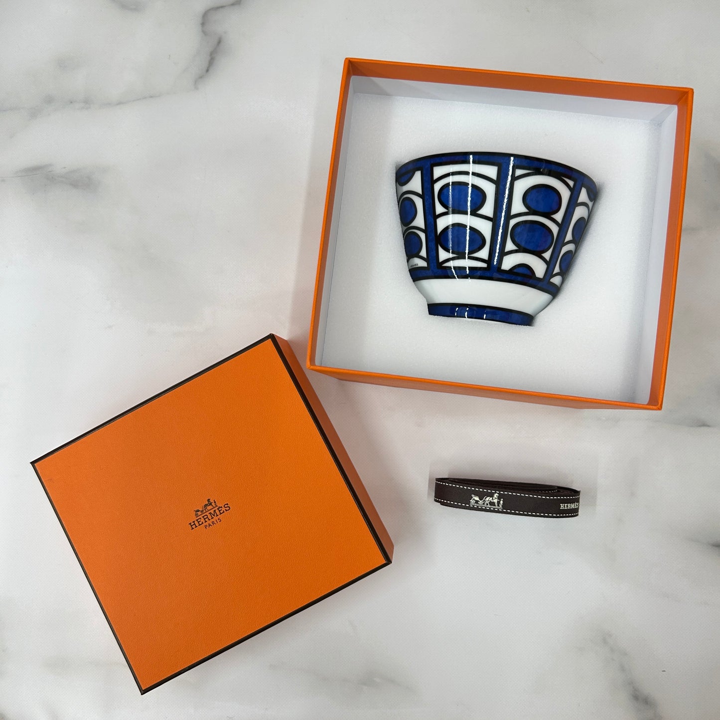 エルメス HERMES コップ ラージボウル《 ブルーダイユール 》 ブルー ホワイト ポーセリン 食器 新品 未使用