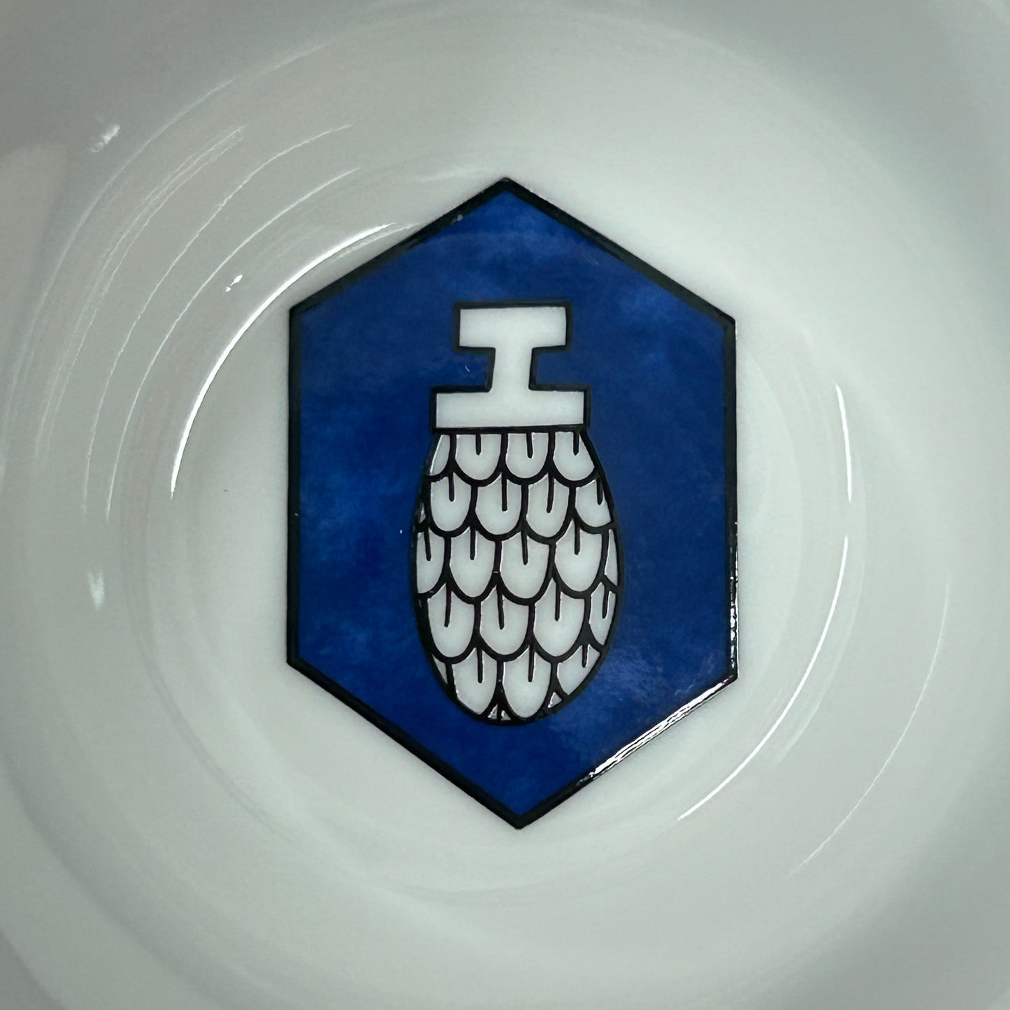 鑑定済み 【 新品未使用 】 エルメス 《 ブルーダイユール 》 ブルー ホワイト 陶器 食器 コップ ラージボウル
