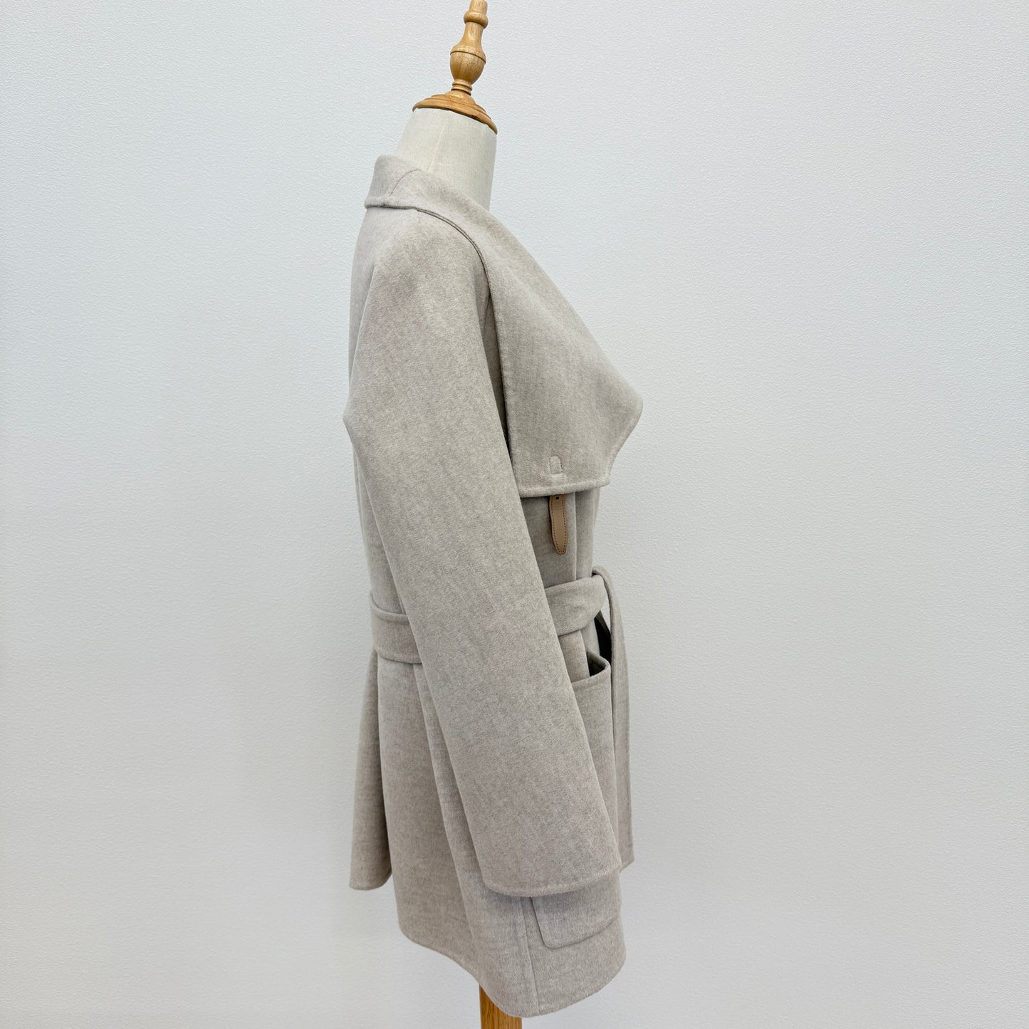 鑑定済み【 美品 】エルメス カシミアコート 34 ( 5号程度 ) 4H0104DB ベージュ ナチュラル カシミア ベルト付き アウター セリエボタン