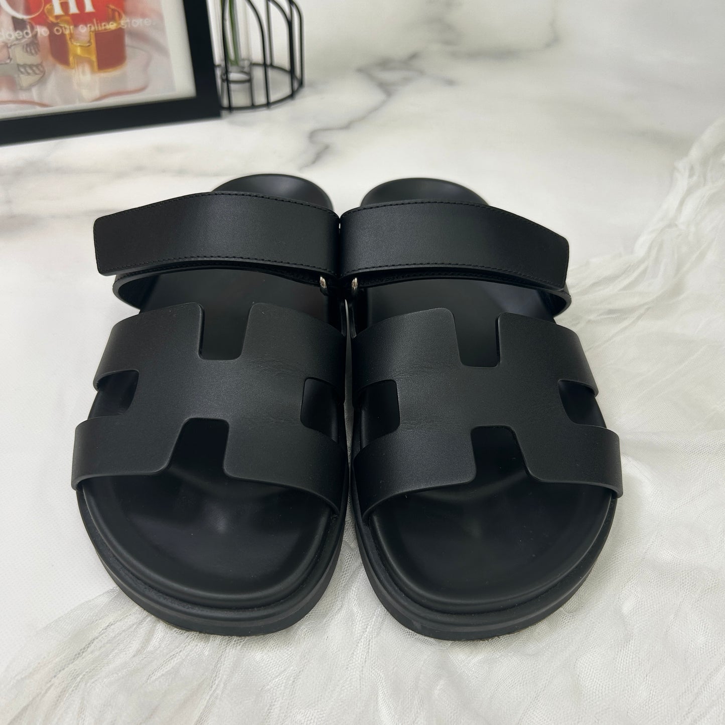 【 鑑定済み 】 エルメス 《 シプレ 》 38 24.5cm程度 ブラック 黒 シルバー金具 レザー サンダル