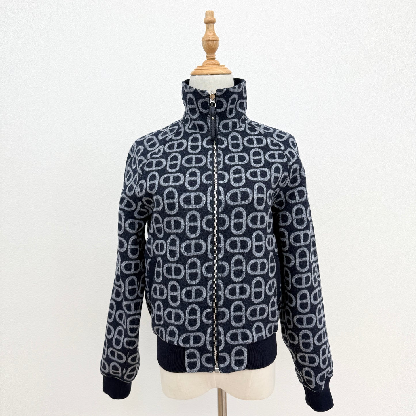 鑑定済み【 美品 】エルメス 《 シェーヌ ダンクル 》 リバーシブル ボンバージャケット 34 ( 5号程度 ) 4H0141DC ネイビー グレー シルバー金具 ウール ブルゾン ジップ 袖リブ