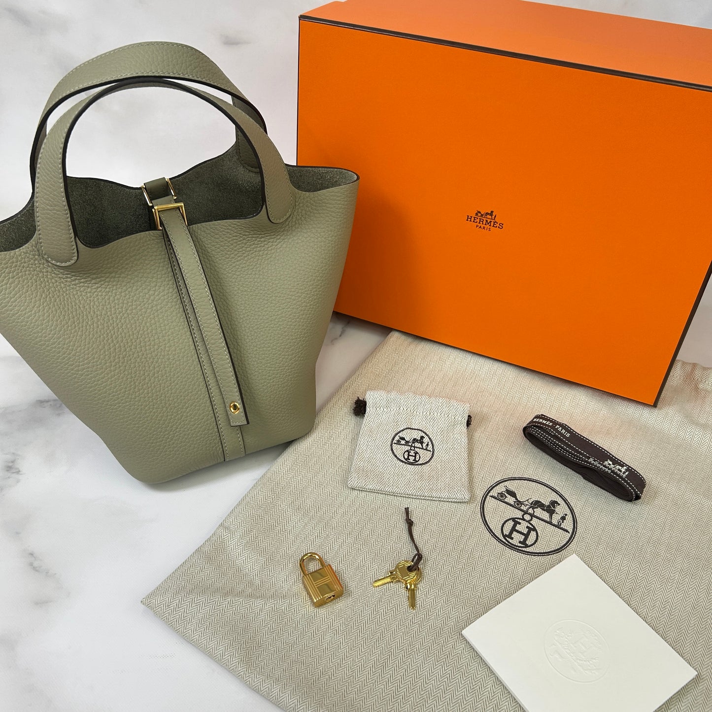 鑑定済み【 新品 】エルメス ピコタンロック 18 PM トリヨンクレマンス セージ ゴールド金具 K刻印 ハンドバッグ