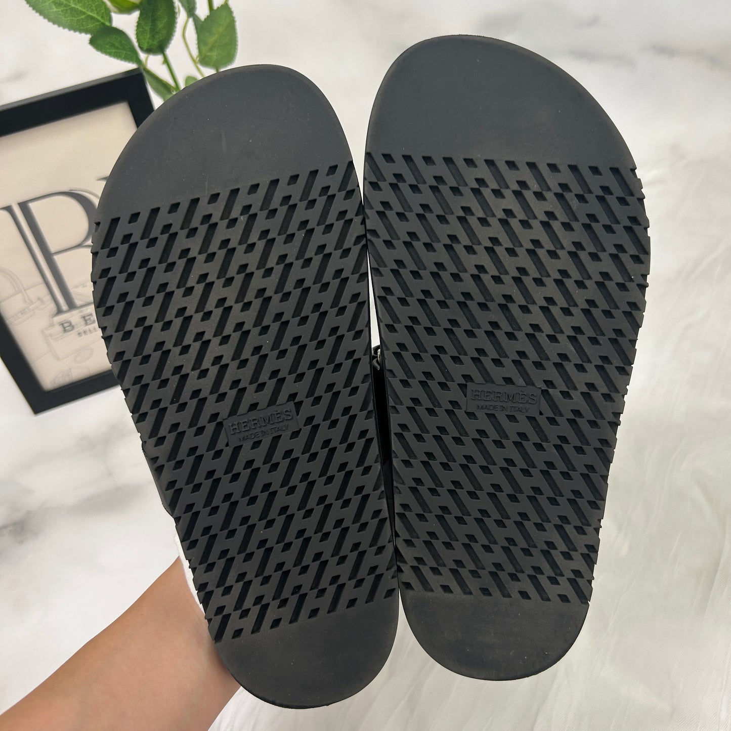 鑑定済み【 美品 】エルメス 《 シプレ 》 36 ( 23cm程度 ) ブラック シェーブル サンダル