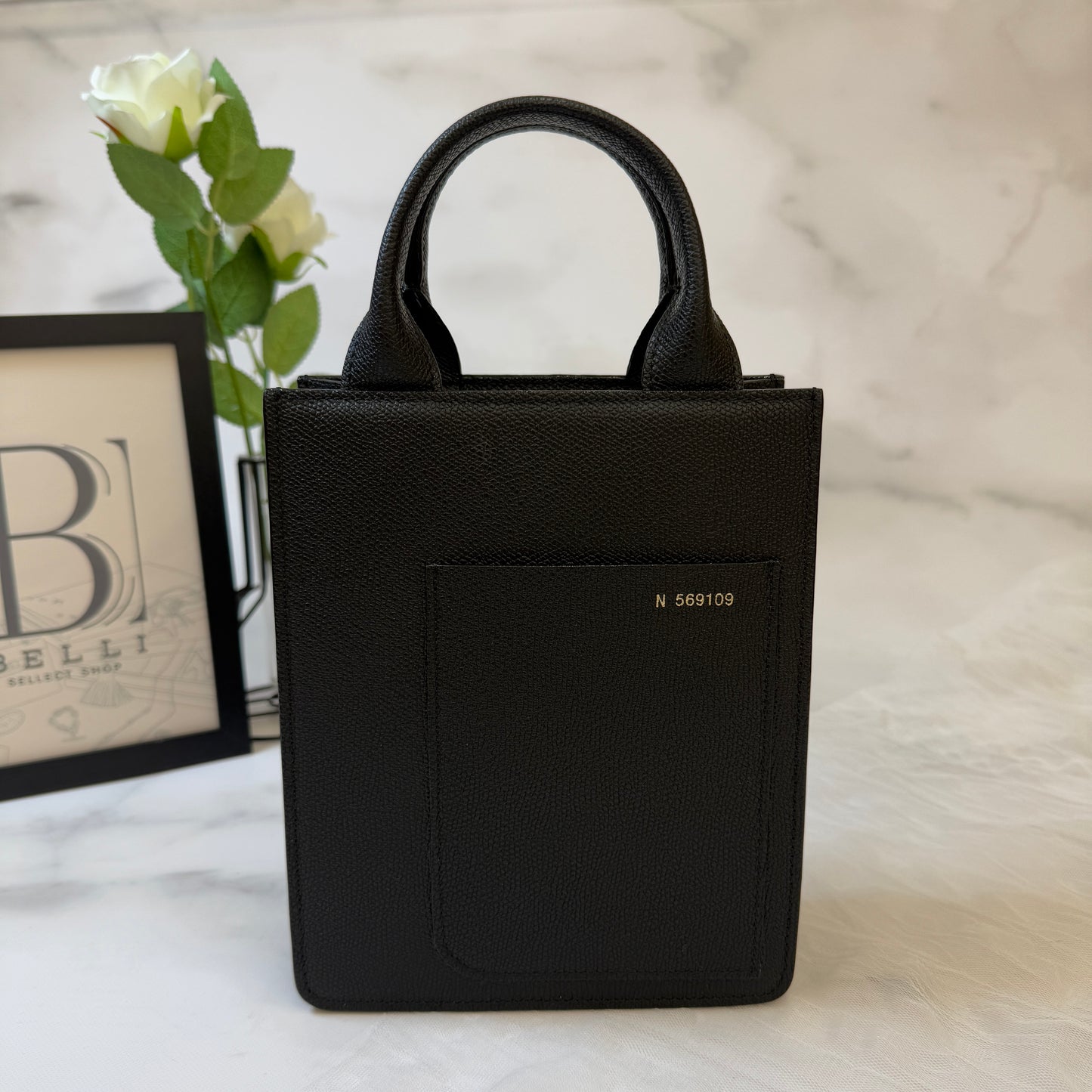 【 美品 】ヴァレクストラ 《 ボクシー マイクロ 》ブラック ソフトカーフスキン バック 2way ショルダーバック