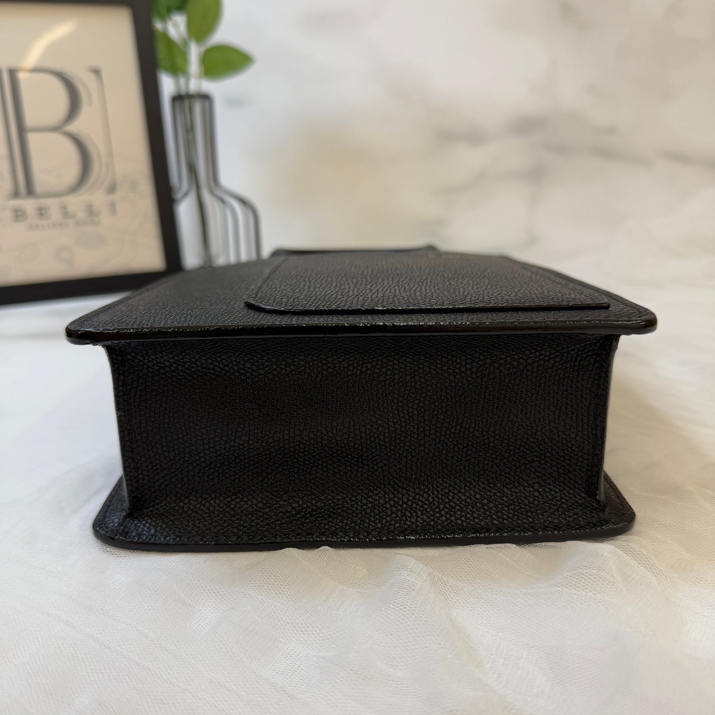 【 美品 】ヴァレクストラ 《 ボクシー マイクロ 》ブラック ソフトカーフスキン バック 2way ショルダーバック