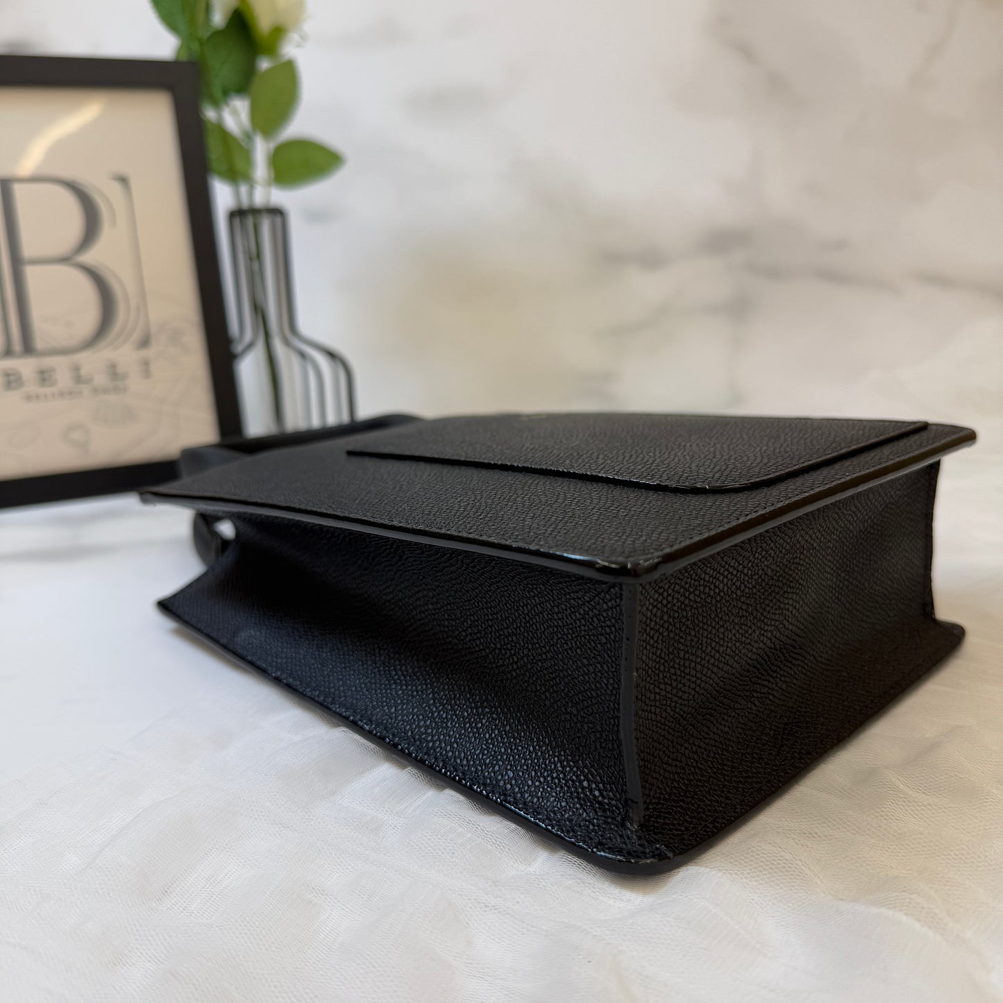 【 美品 】ヴァレクストラ 《 ボクシー マイクロ 》ブラック ソフトカーフスキン バック 2way ショルダーバック