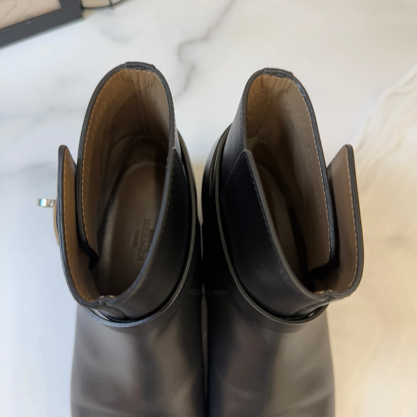 鑑定済み【 美品 】エルメス 《 ネオ 》 37 ( 24cm程度 ) ブラック シルバー金具 レザー ショートブーツ ケリーバックル