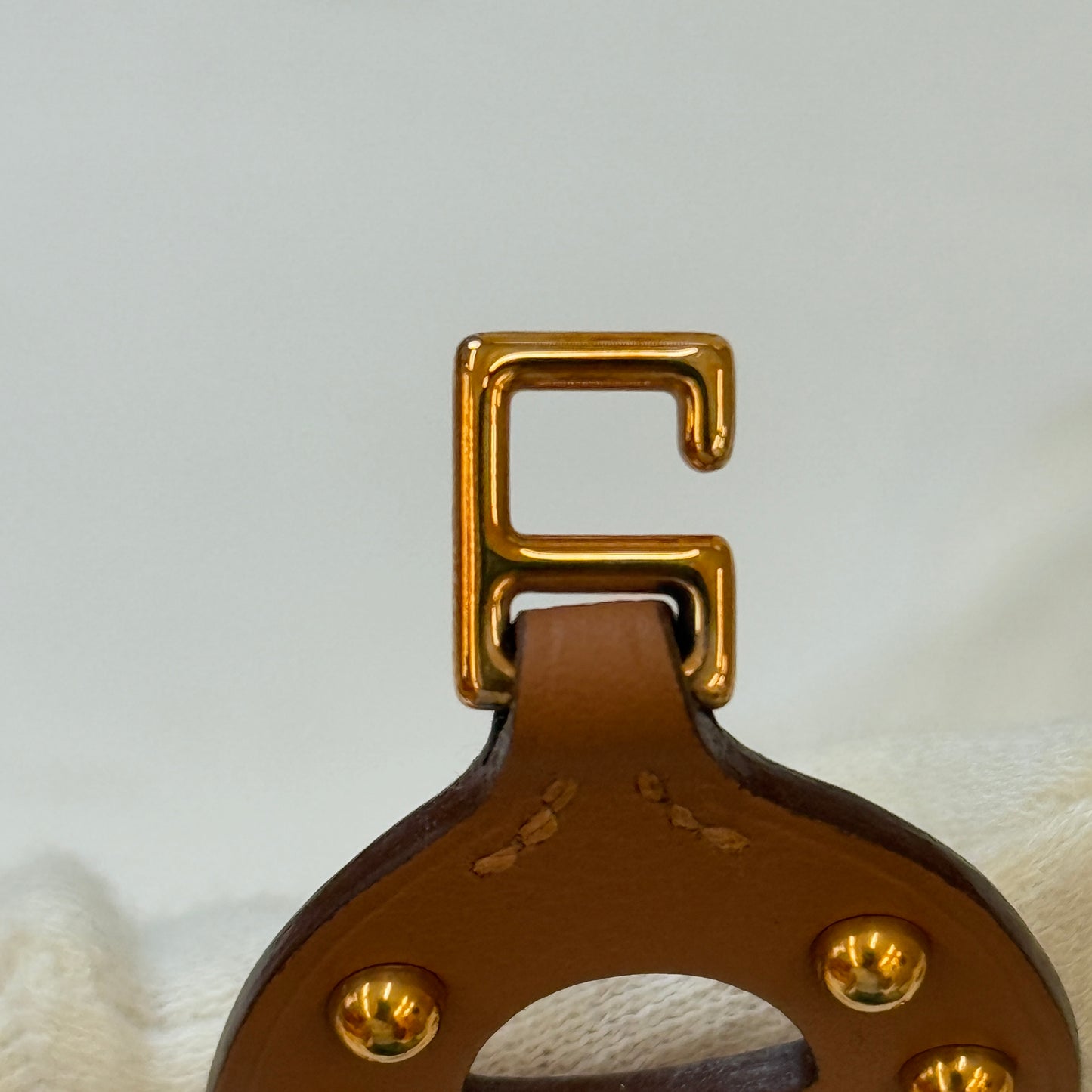 鑑定済み【 美品 】エルメス 《 シェーヌ ダンクル 》 ブレスレット ブラウン レザー ゴールド金具 スタッズ バングル Z刻印
